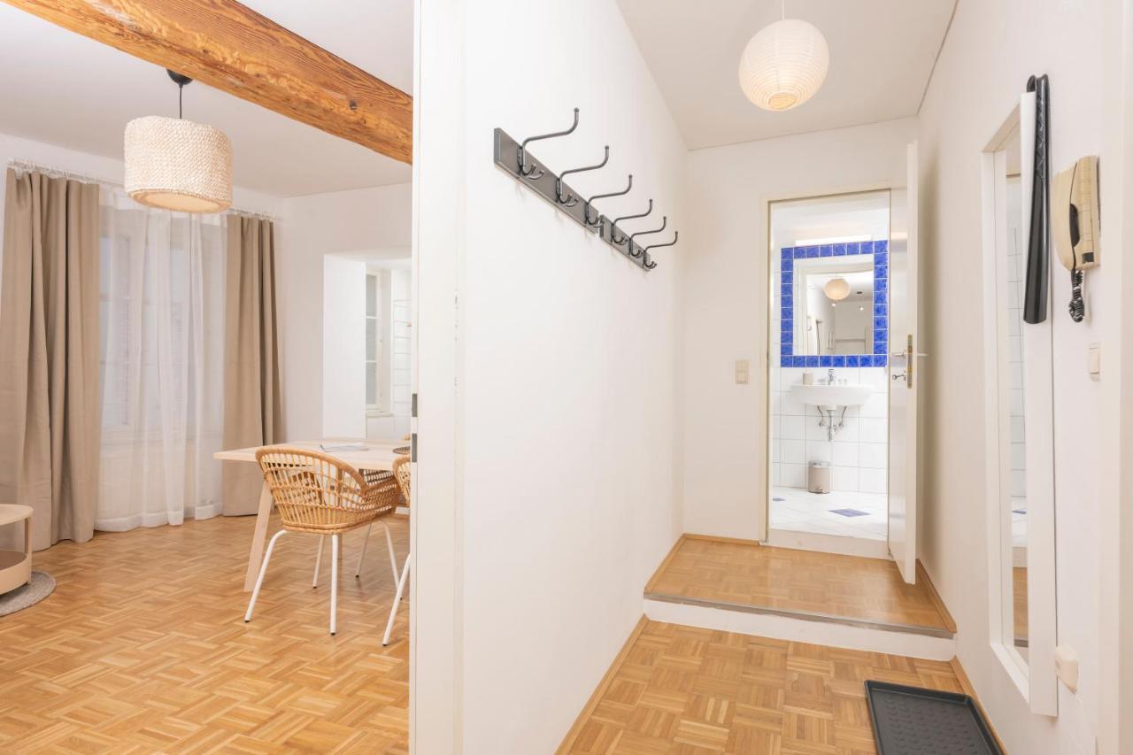 Zum Grazer Uhrturm Apartment Екстериор снимка