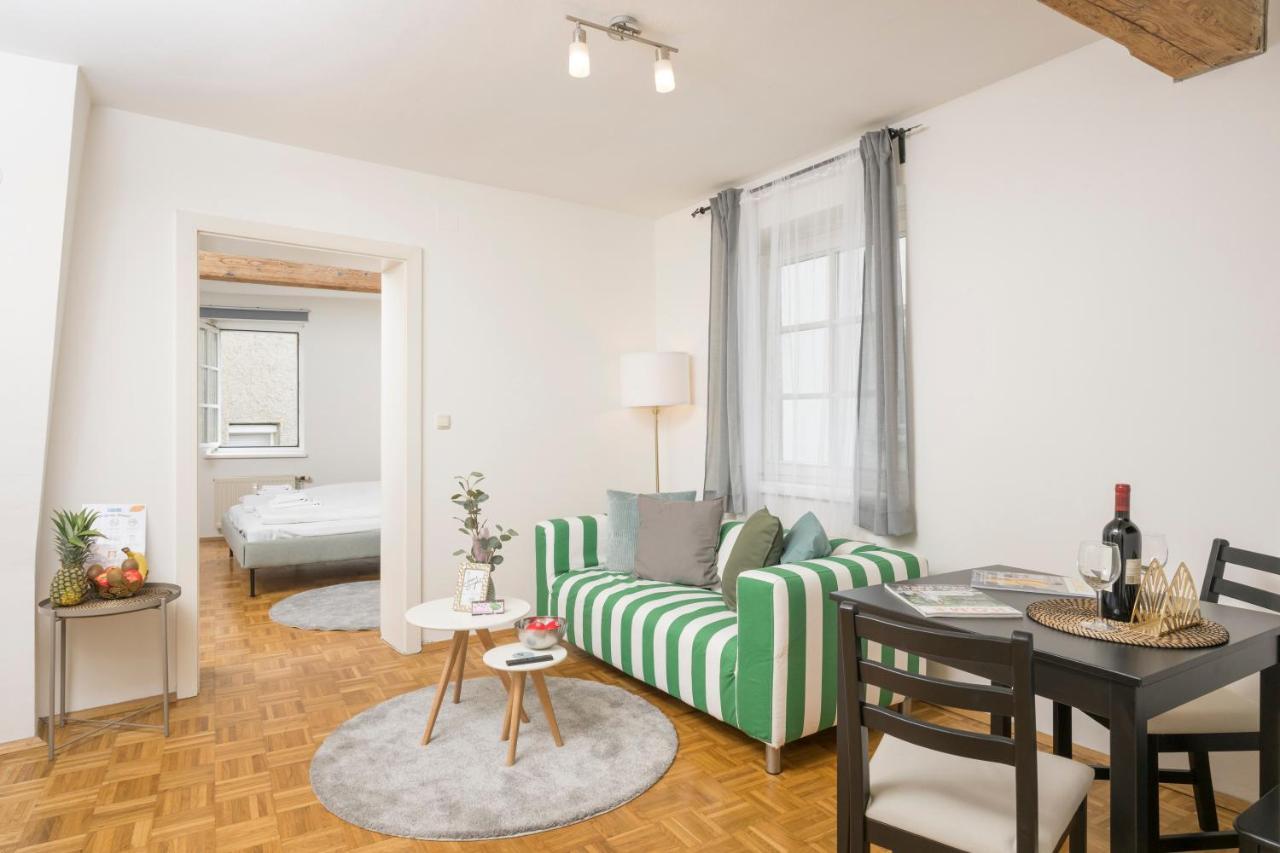 Zum Grazer Uhrturm Apartment Екстериор снимка