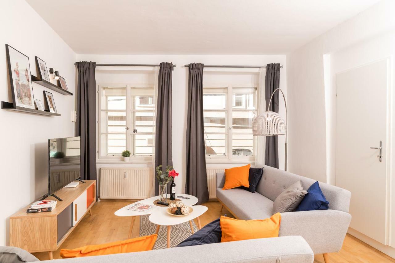 Zum Grazer Uhrturm Apartment Екстериор снимка